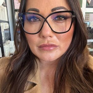 Meet your Posher, Candace